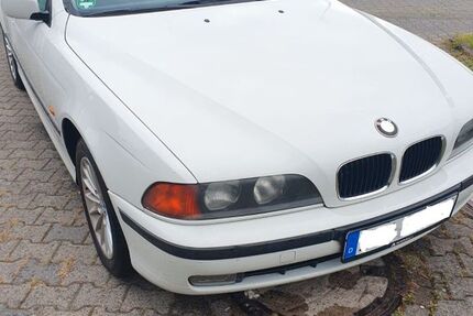BMW 520 237.000 km 1.999 € Großkrotzenburg 63538