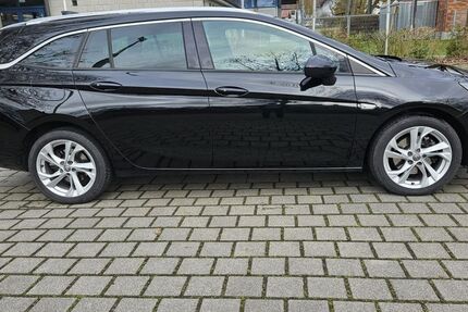 Opel Astra 113.000 km 8.700 &euro; Karben 61184