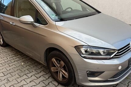 VW Golf Sportsvan 41.750 km 8.500 € Oberursel 61440