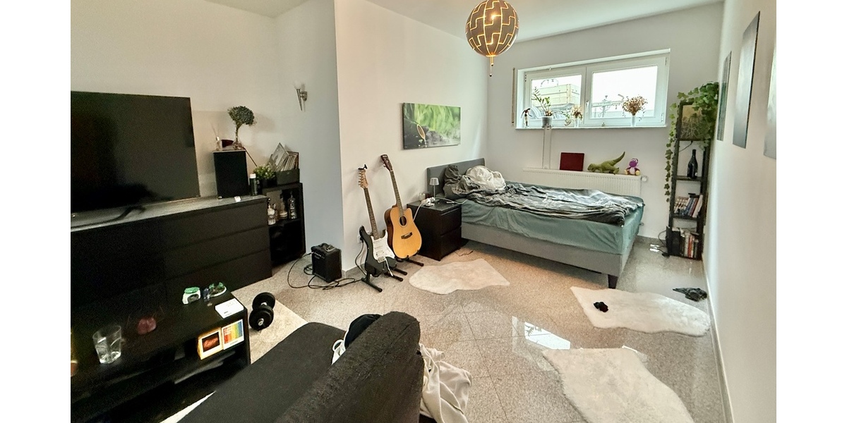 Neu-Isenburg-Buchenbusch: Mehrgenerationenhaus mit Traumgrundstück am Waldrand! - Zweifamilienhaus Neu-Isenburg Isenburg | Angebot:25264725