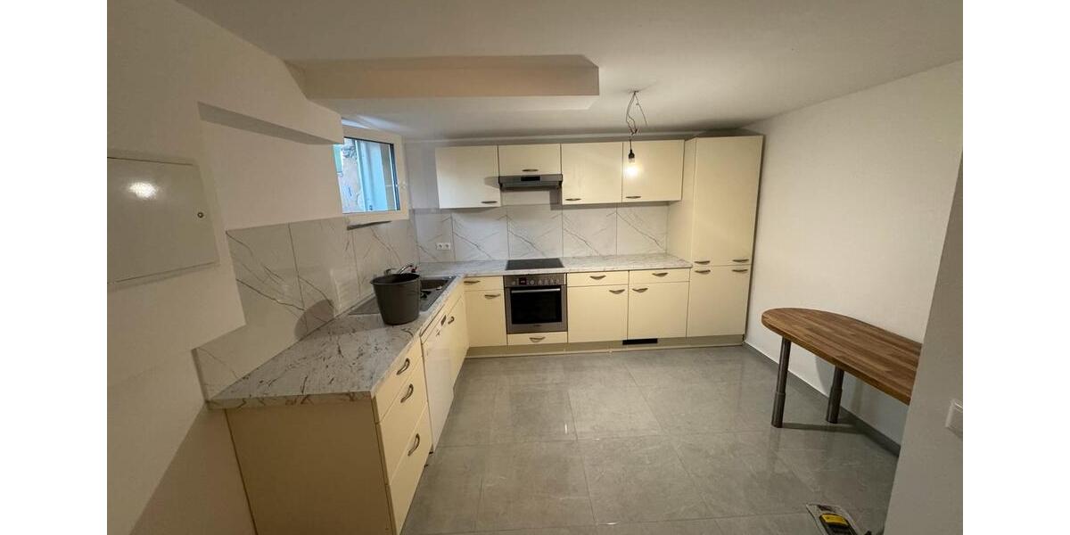 Etagenwohnung Weiterstadt - 2 Zimmer, 70 m&sup2;, 1.000&euro; | Angebot:26321024