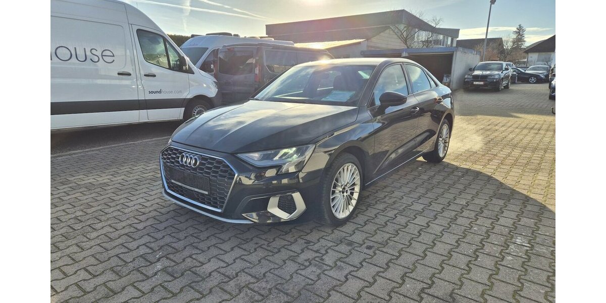 Audi A3 35 TDI advanced Navigation, AHK, AppleCarplay 69.827 km 21.900 &euro; Rodgau 63110