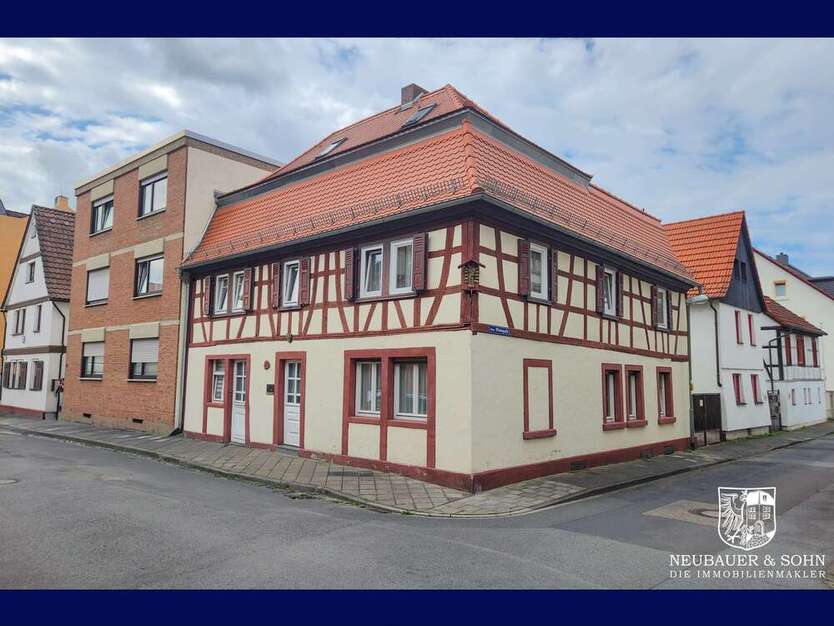 Haus zum Kaufen in Offenbach 545.000 € 173 m² 8 zimmer