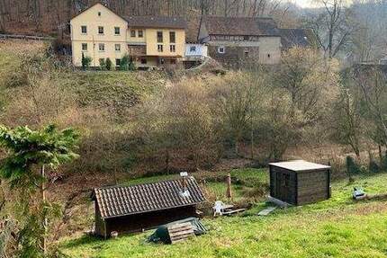 Einzigartiges Hanggrundstück mit traumhafter Aussicht in Mömbris-Hemsbach zimmer