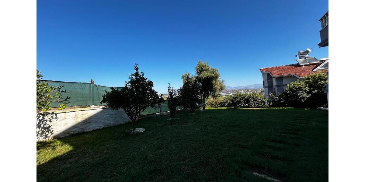 Villa Offenbach am Main Buchrain - 5 Zimmer, 300 m&sup2;, 298.000&euro; | Angebot:25903264