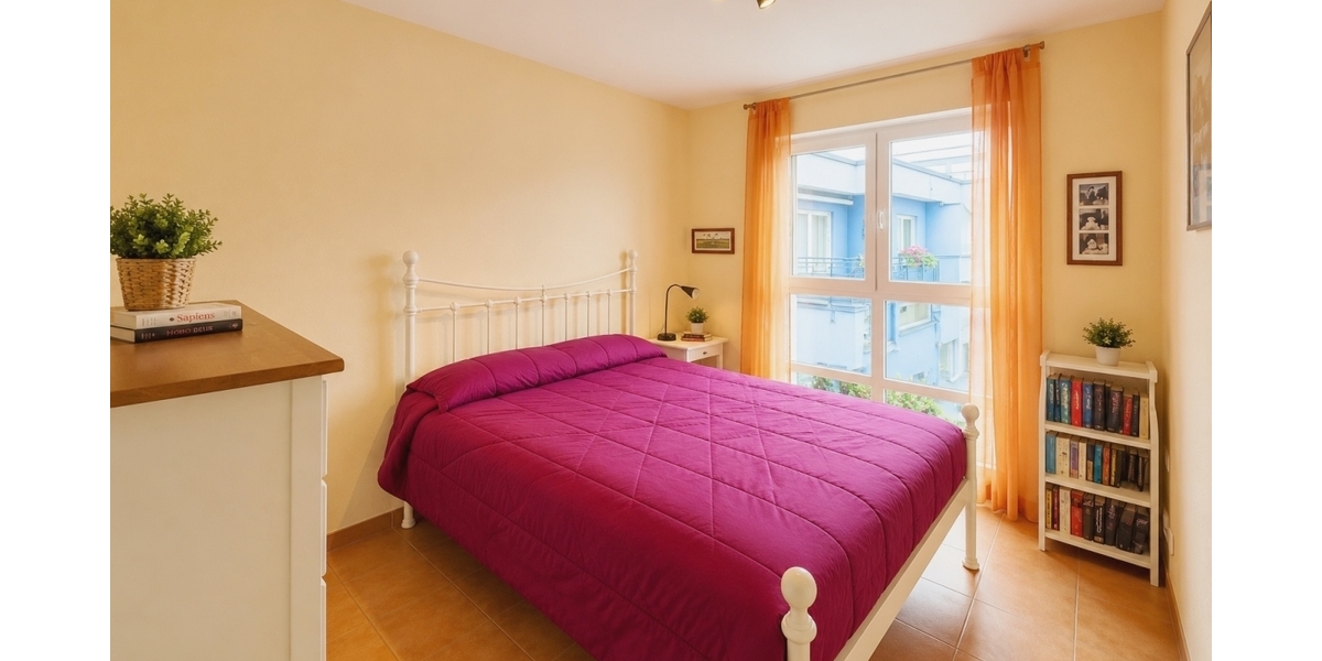 Großzügige 5-Zimmer-Wohnung mit zwei Balkonen, Aufzug und Tiefgarage in begehrter Lage am Rebstockpark - Etagenwohnung Frankfurt am Main Bockenheim | Angebot:26844880