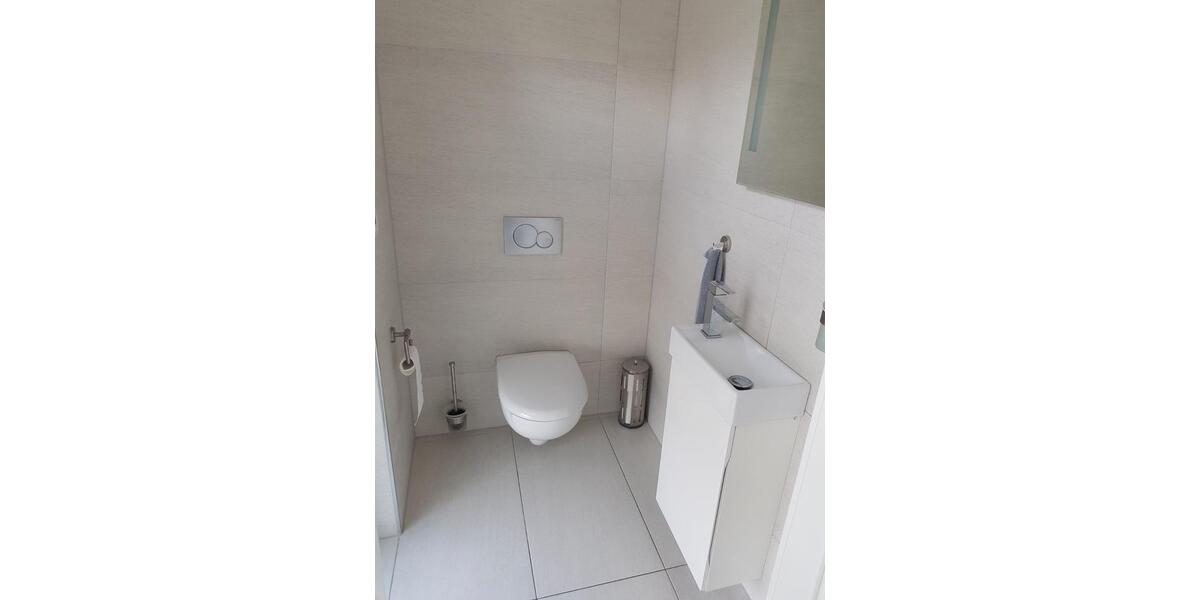 Einfamilienhaus Dreieich - 9 Zimmer, 300 m&sup2;, 3.990&euro; | Angebot:26336525
