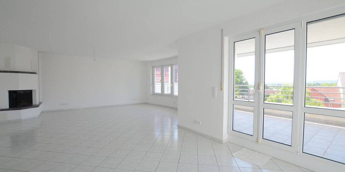 Etagenwohnung Kronberg im Taunus Oberhöchstadt - 4 Zimmer, 148 m&sup2;, 2.200&euro; | Angebot:26835157