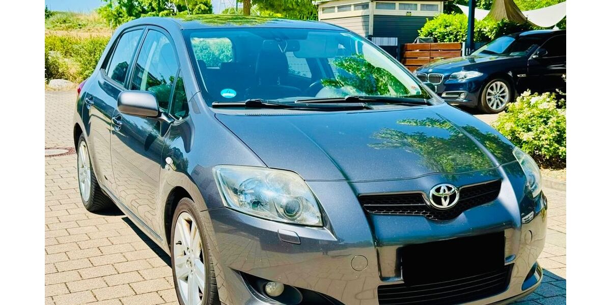 Toyota Auris 347.857 km 2.200 &euro; Kalbach 60437