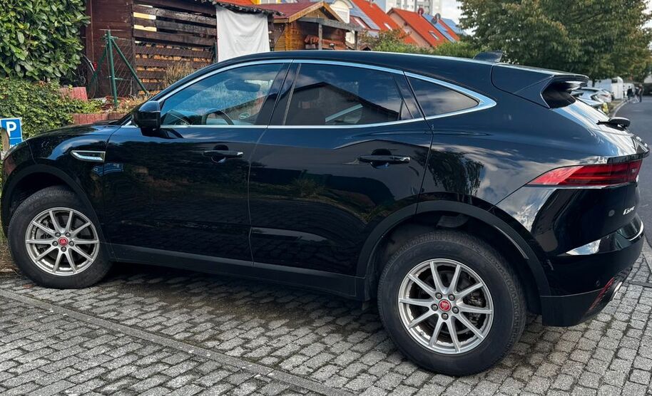Jaguar E-Pace 50.400 km 31.200 € Maintal Bischofsheim 63477