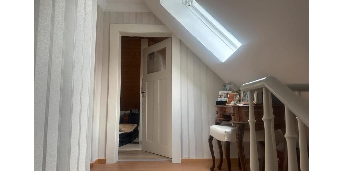 Mehrfamilienhaus, Wohnhaus Dreieich - 7 Zimmer, 155 m&sup2;, 650.000&euro; | Angebot:25822345