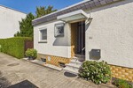 Einzigartiger Atrium-Bungalow in Maintal-Bischofsheim mit EBK, Traumgarten und Garage - Bungalow Maintal / Bischofsheim Bischofsheim | Angebot:26110603