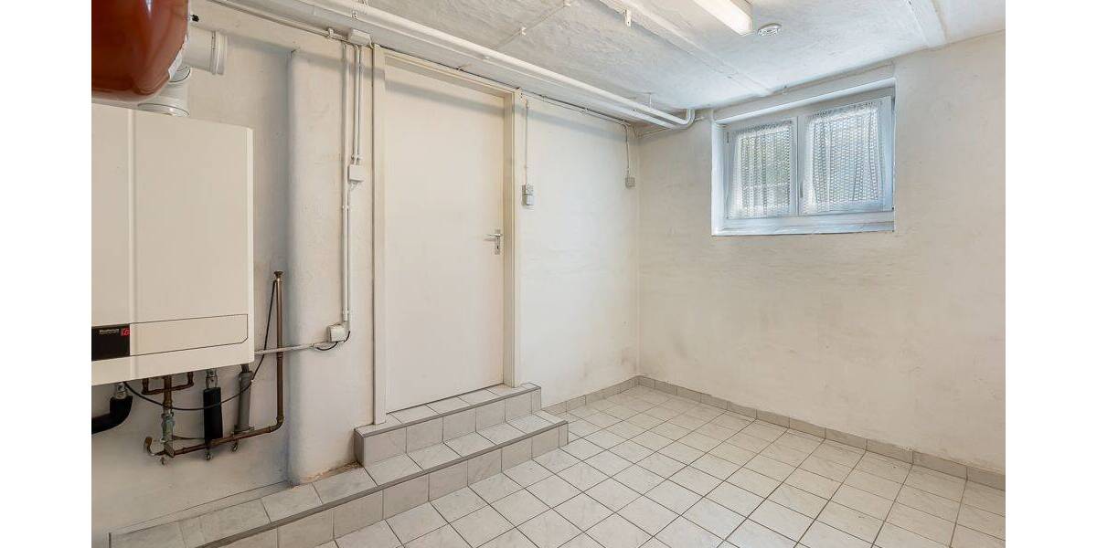 Reihenmittelhaus Frankfurt am Main Dornbusch - 4 Zimmer, 102 m&sup2;, 580.000&euro; | Angebot:26805151