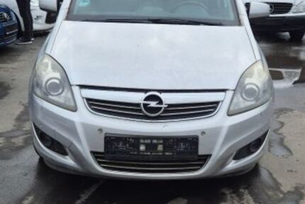 Opel Zafira 210.000 km 2.900 € Frankfurt am Main 60326