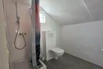 Stilvolle, neuwertige 2,5 -Zimmer-Dachgeschoss-Wohnung