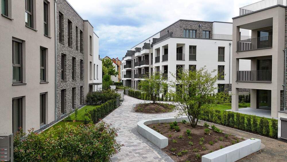 NEUBAU ERSTBEZUG-Charmante 3 Zi Whg-mit Gäste WC und Balkon-Wohnen auf höchstem Niveau 3 zimmer