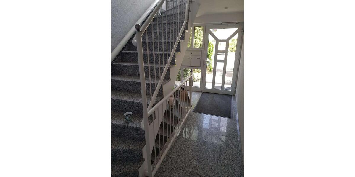 Etagenwohnung Dreieich - 4 Zimmer, 144 m&sup2;, 2.000&euro; | Angebot:26291964