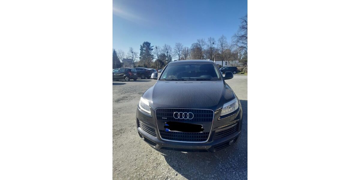 Audi Q7 222.646 km 8.000 &euro; Bad Homburg 61348