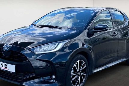 Toyota Yaris 30.300 km 19.990 &euro; Offenbach 63071