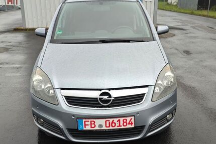 Opel Zafira 225.000 km 3.200 € Büdingen 63654