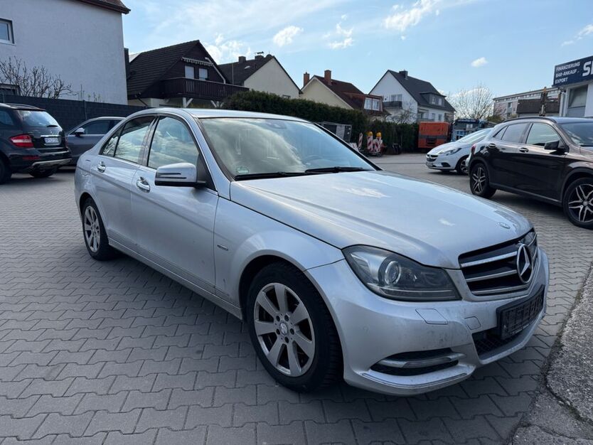 Mercedes-Benz C 250 132.000 km 8.999 € Heusenstamm 63150