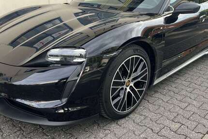 Porsche Taycan 83.603 km 56.450 € Offenbach 63069
