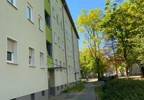 Modernisierte 2-Zimmer-Wohnung in Sossenheim zu vermieten !