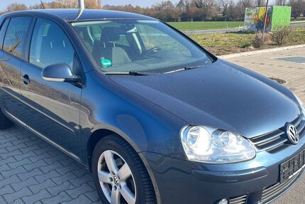 VW Golf 100.000 km 3.950 &euro; Dieburg 64807