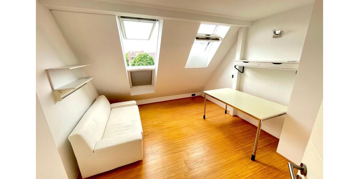Dachgeschoßwohnung Darmstadt Bessungen - 3 Zimmer, 42 m&sup2;, 256.000&euro; | Angebot:25959136