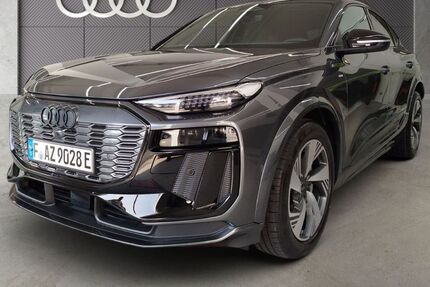 Audi Q6 e-tron 9.900 km 64.860 € Frankfurt am Main 60314