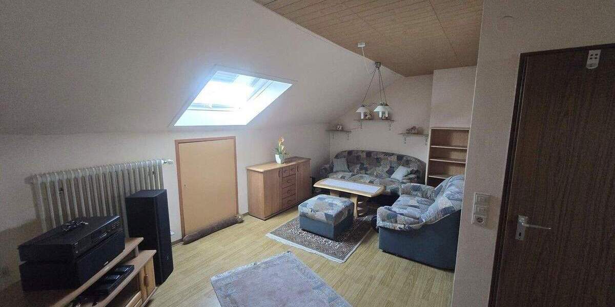 Reihenmittelhaus Aschaffenburg Damm - 5 Zimmer, 135 m&sup2;, 399.000&euro; | Angebot:25749975