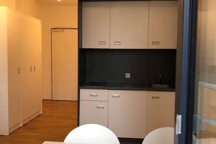 Wohnung zum Mieten in Frankfurt am Main 500 € 22 m² 1 zimmer