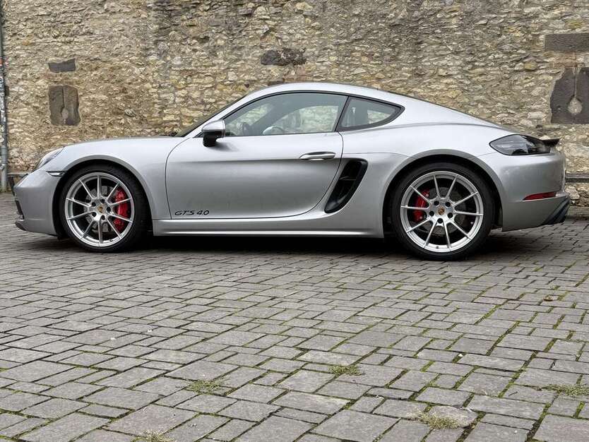 Porsche Cayman 7.800 km 91.500 € Kronberg 61476