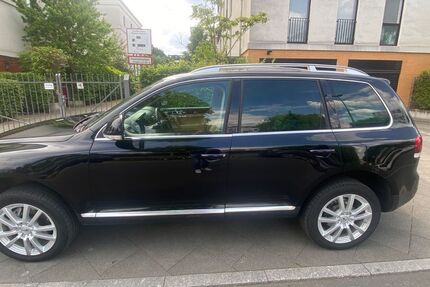 VW Touareg 289.050 km 5.800 € Frankfurt 60326