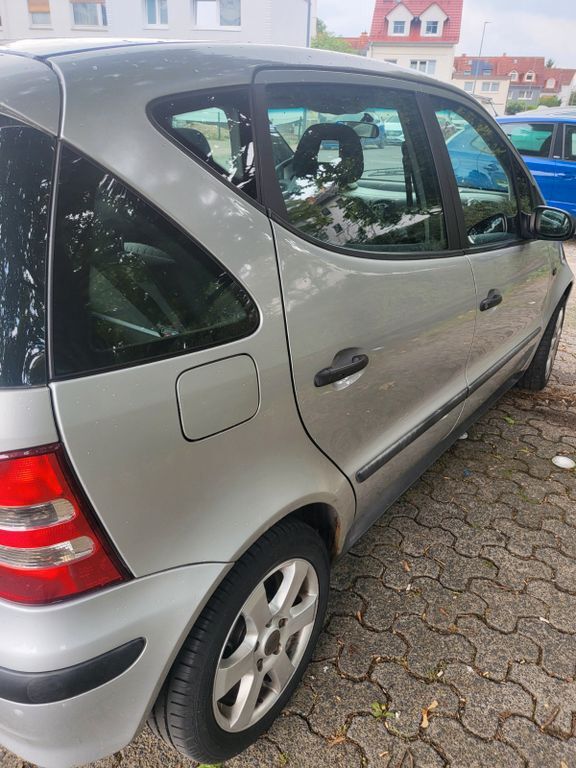 Mercedes-Benz A 160 230.000 km 1.650 € Steinbach 61449