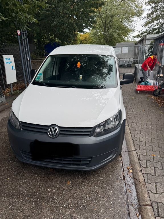 VW Caddy 119.000 km 11.000 € Frankfurt am Main 60320