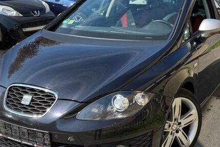 Seat Leon 271.000 km 4.399 &euro; Frankfurt am Main 65933