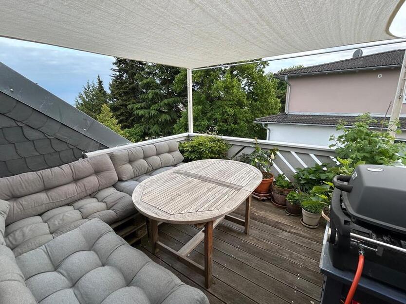 Dachgeschosswohnung in kelkheim zimmer