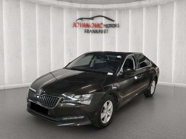 Skoda Superb 187.366 km 14.600 € Frankfurt/M. 65933