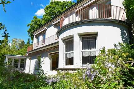 Haus zum Kaufen in Bad Homburg vor der Höhe 2.250.000 € 227 m² 7 zimmer