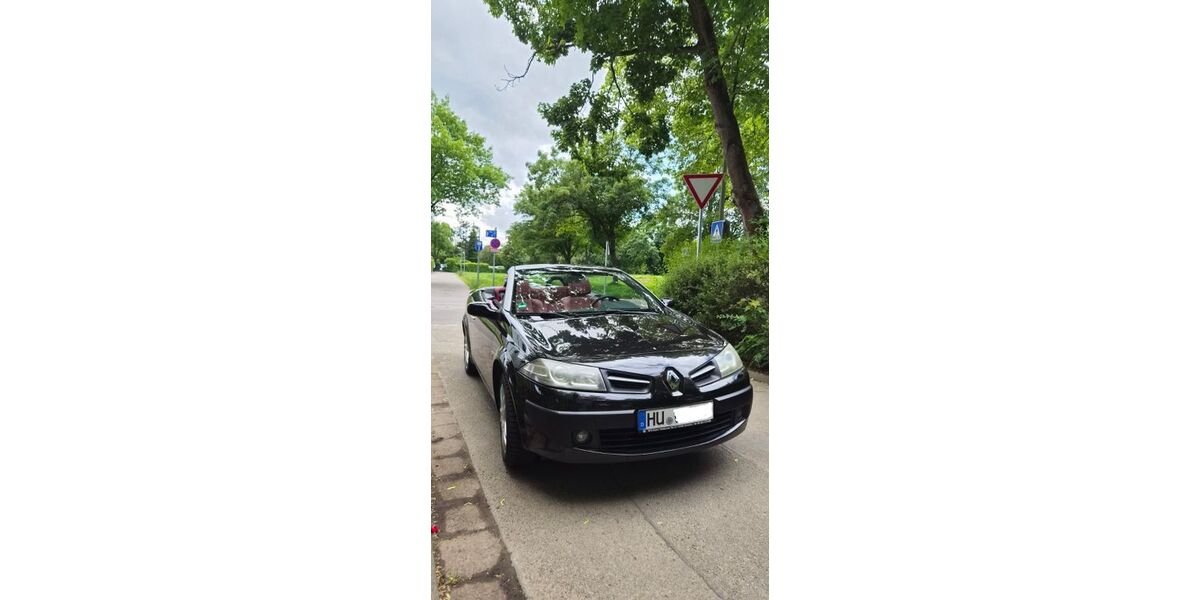 Renault Megane 114.000 km 5.000 &euro; Hanau 63454
