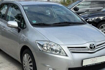 Toyota Auris 206.000 km 4.499 € Frankfurt am Main 60386