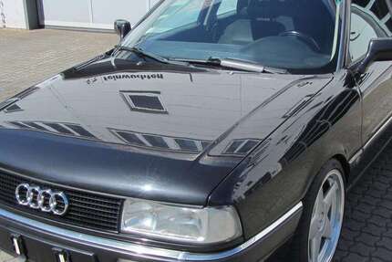 Audi 90 120.581 km 19.750 &euro; Hanau, Brüder-Grimm-Stadt 63450