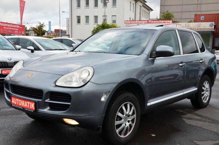 Porsche Cayenne 143.000 km 11.900 € Frankfurt 60388