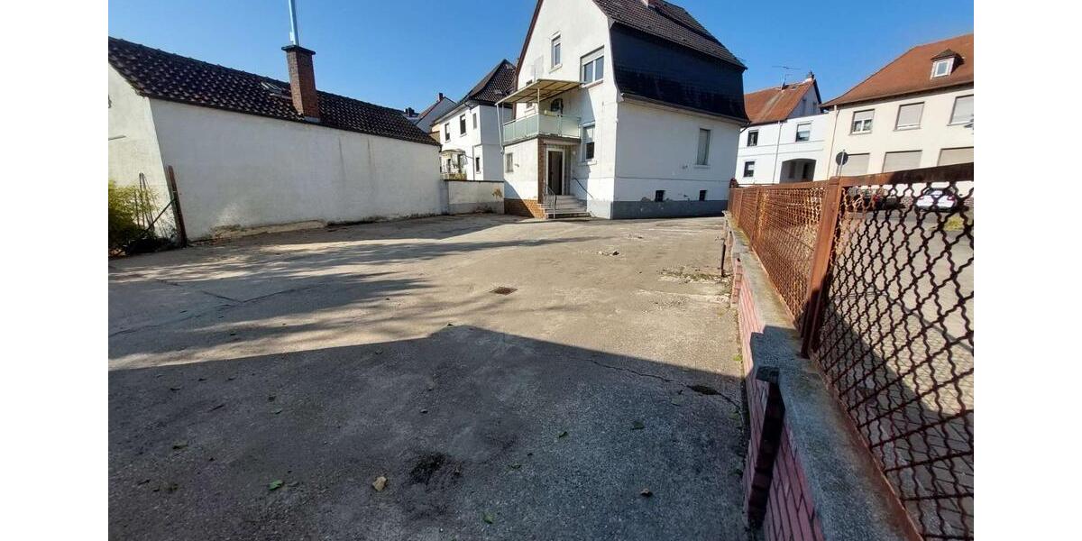 Einfamilienhaus Obertshausen - 7 Zimmer, 200 m&sup2;, 2.600&euro; | Angebot:26000095