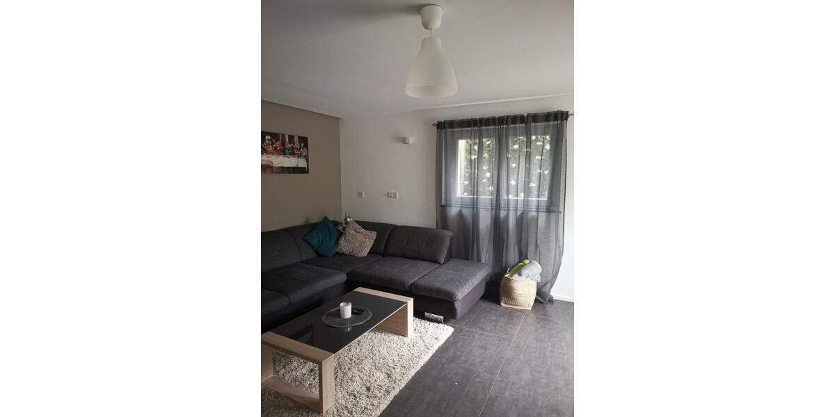 Helle Souterrainwohnung in der Innenstadt von Langen 2 zimmer