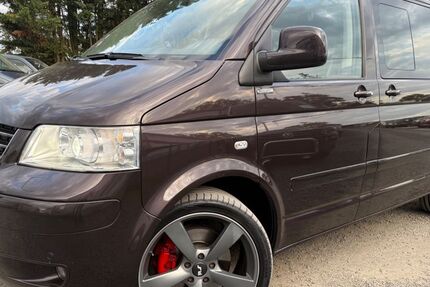 VW T5 Multivan 275.000 km 15.999 &euro; Nauheim 64569