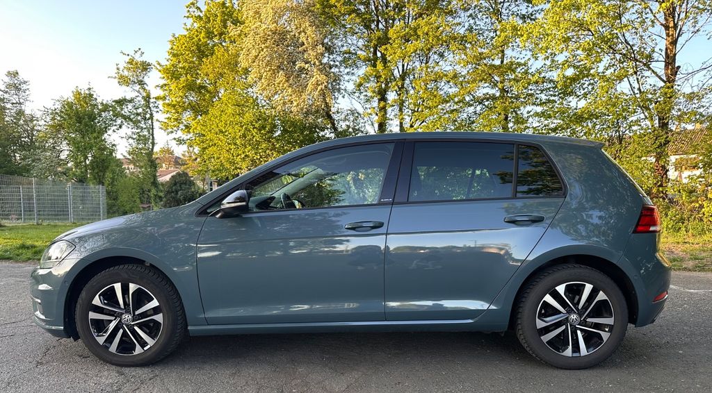 VW Golf 85.150 km 15.750 &euro; Hanau 63457