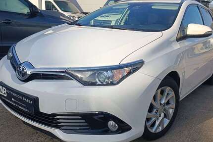 Toyota Auris 193.000 km 7.000 &euro; Maintal 63477