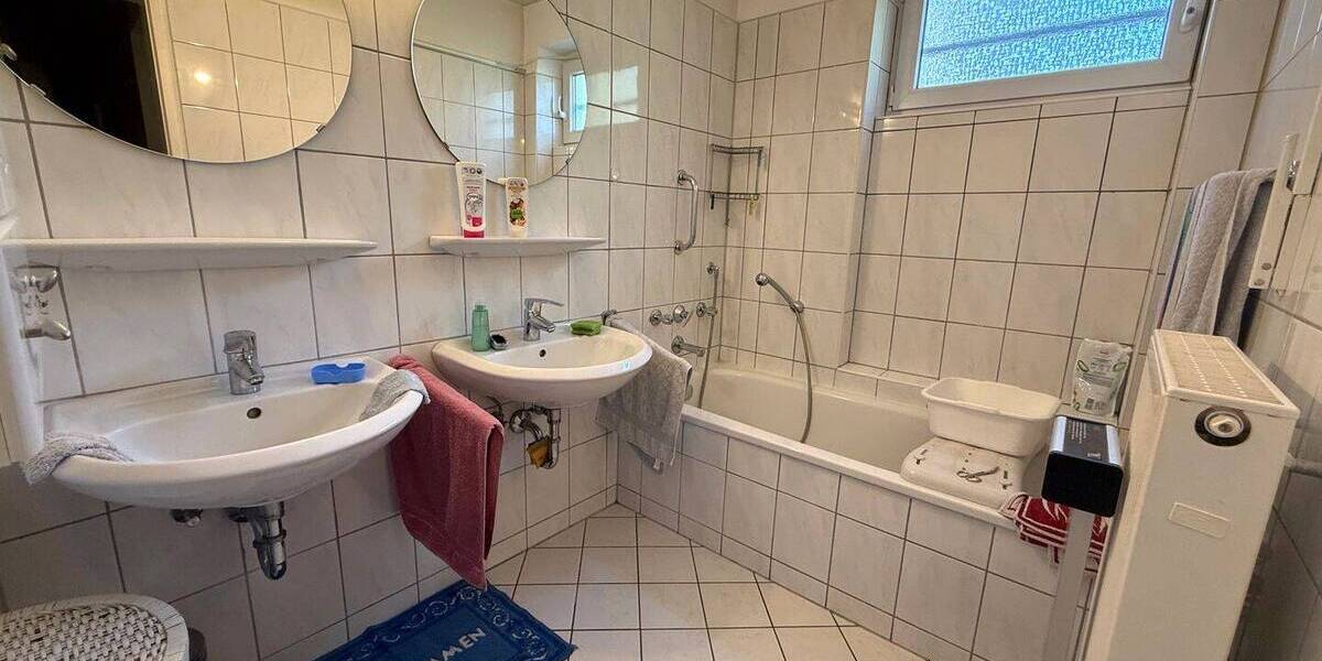Bungalow Frankfurt am Main Niederursel - 5 Zimmer, 142 m&sup2;, 695.000&euro; | Angebot:26418268
